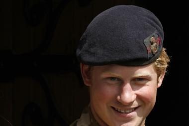 Britų televizija rodys filmą apie imituotą princo Harry pagrobimą Afganistane