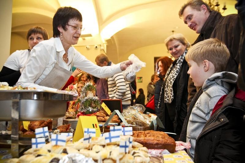 Kalėdų dvasios pasisemti panoro šimtai žmonių