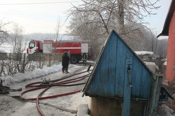 Keisdama dujų balioną, senolė supleškino pusę namo