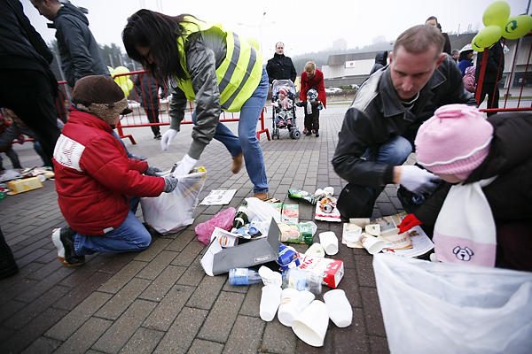 Šeimos Vilniuje rinkosi į šiukšlių rūšiavimo varžybas