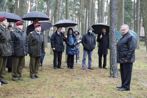 Vokiečių karių kapinėse perlaidoti karių palaikai 