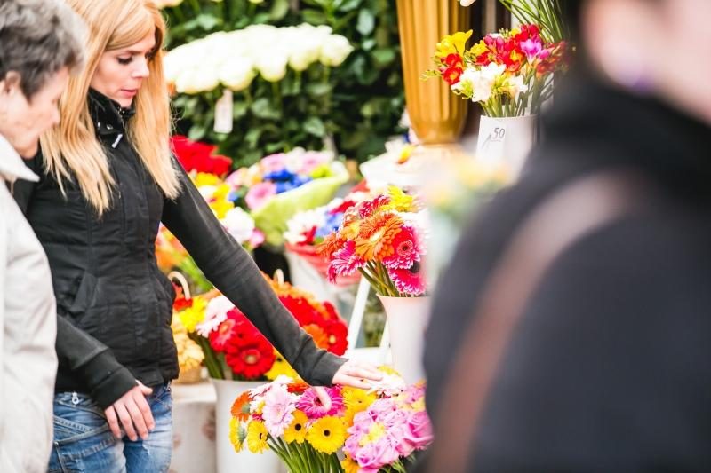 Turgaus prekeiviai: gėlės prieš Motinos dieną nepabrango