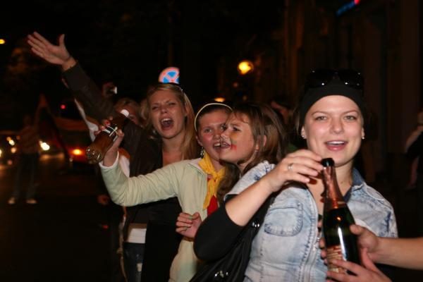 Klaipėdos gatvėse – sirgalių džiaugsmas dėl iškovotos bronzos