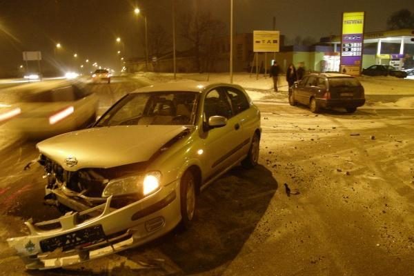 Reguliuojamoje sankryžoje – moterų sukelta avarija