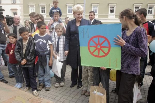 Vaikų gynimo diena: nuo Seimo iki prezidentūros