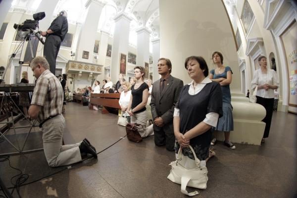 Arkikatedroje su A.Brazausku Lietuva atsisveikino malda