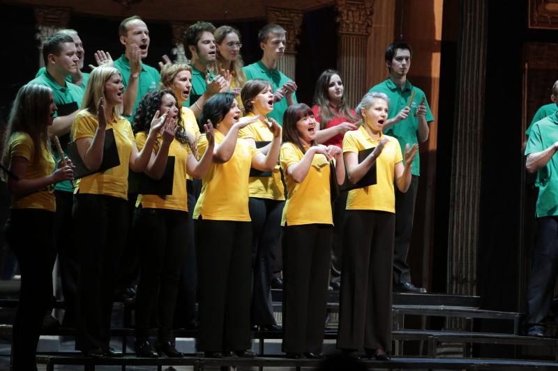 Klaipėdos teatrai žiūrovus vaišino kultūriniu Užgavėnių šiupiniu