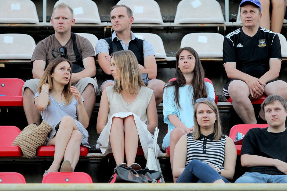 Lietuvos futbolo A lygos lyderis į „Stumbro“ vartus įmušė penkis įvarčius