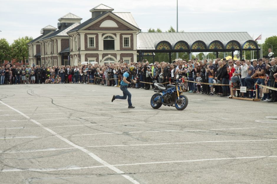 Incidentas baikerių šventėje: nevaldomas motociklas riedėjo į minią