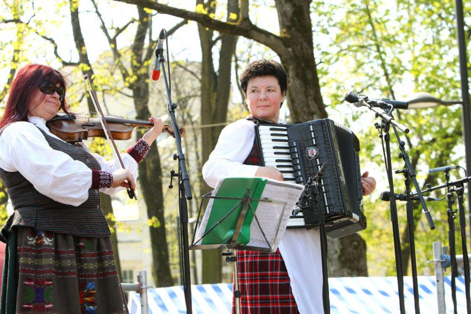 Laisvės alėjoje – smagios polkutės ir žaidimai