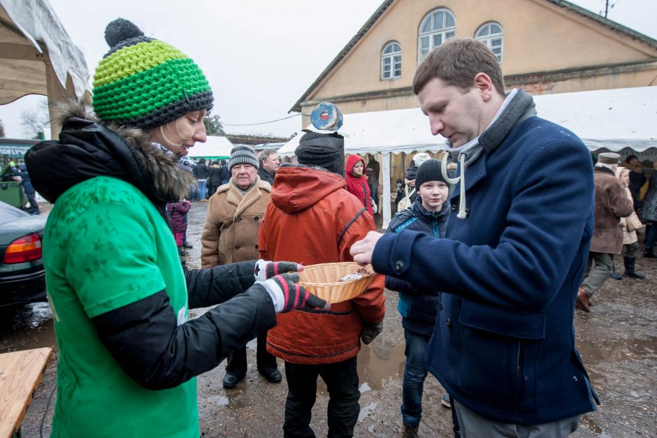 Užgavėnių šventėje Botanikos sode – „optimistiniai“ Onos blynai