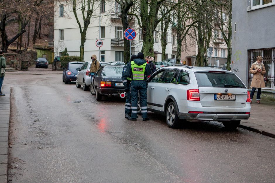 Rytinis reidas: Kauno policiją nustebino nedrausmingi vairuotojai