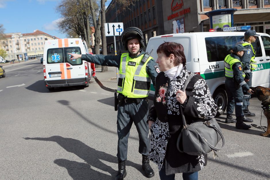 Miesto centre – daugybė policijos, aidėjo šūviai