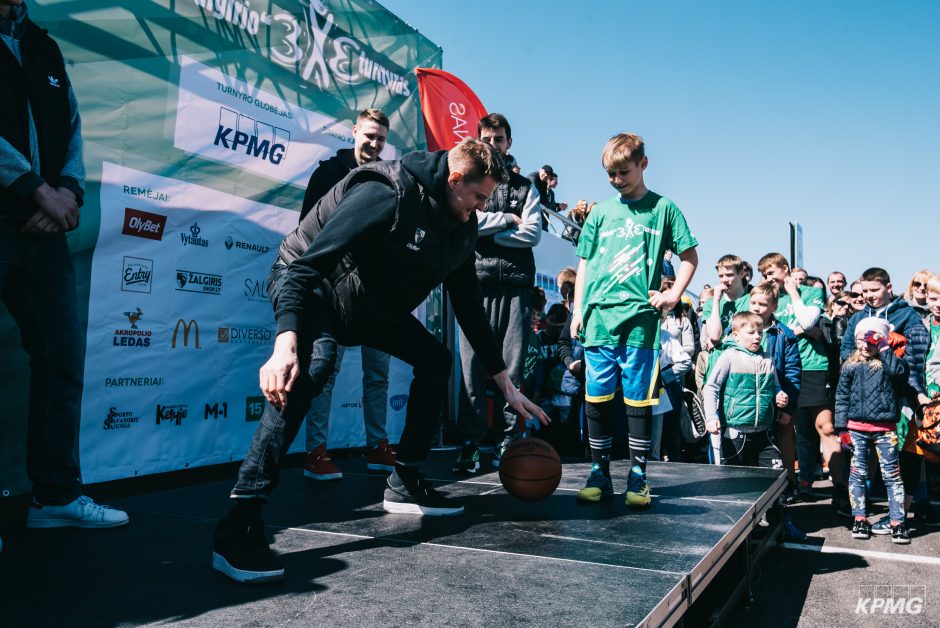 Kauniečius išjudino „Žalgirio“ 3×3 turnyras: rungėsi ir neįgalieji