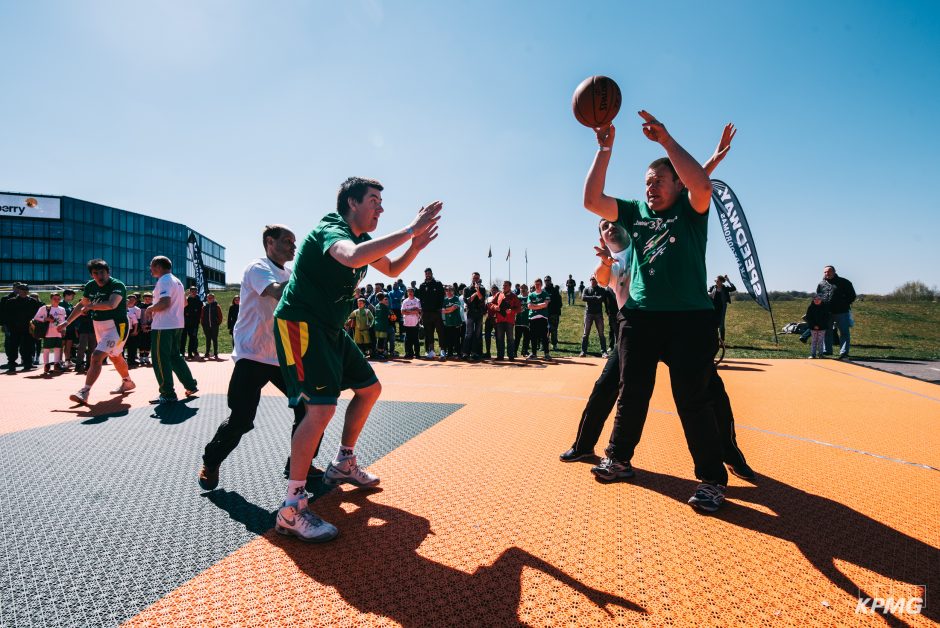 Kauniečius išjudino „Žalgirio“ 3×3 turnyras: rungėsi ir neįgalieji