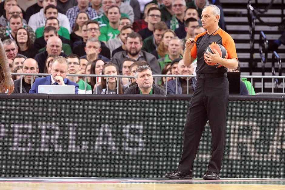 Karjeros rungtynes sužaidusio E. Ulanovo vedamas „Žalgiris“ patiesė „Anadolu Efes“