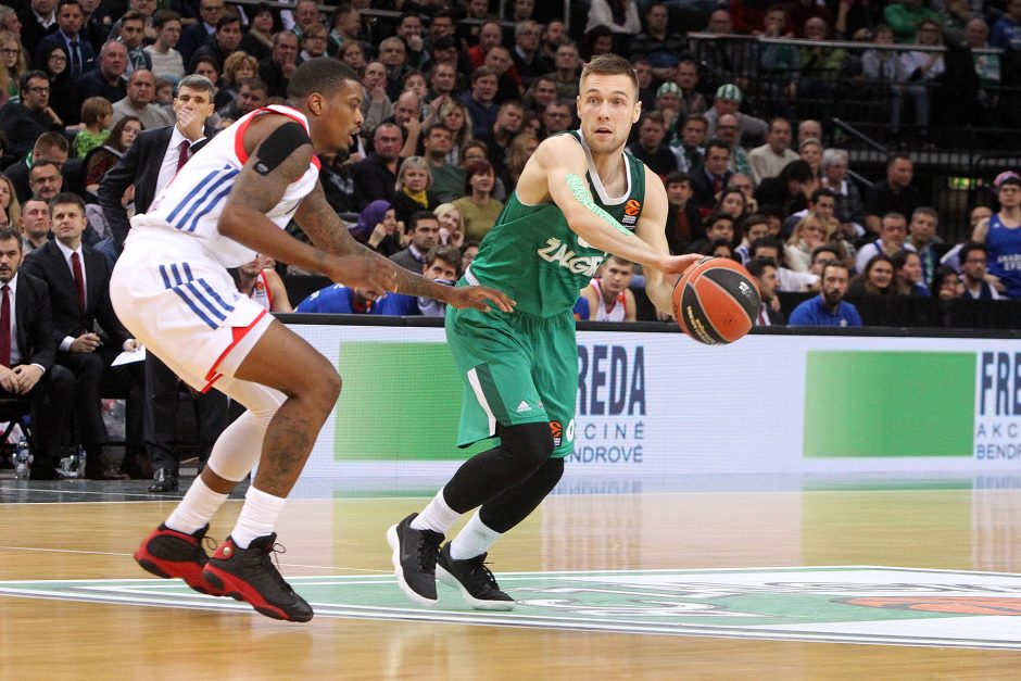 Karjeros rungtynes sužaidusio E. Ulanovo vedamas „Žalgiris“ patiesė „Anadolu Efes“