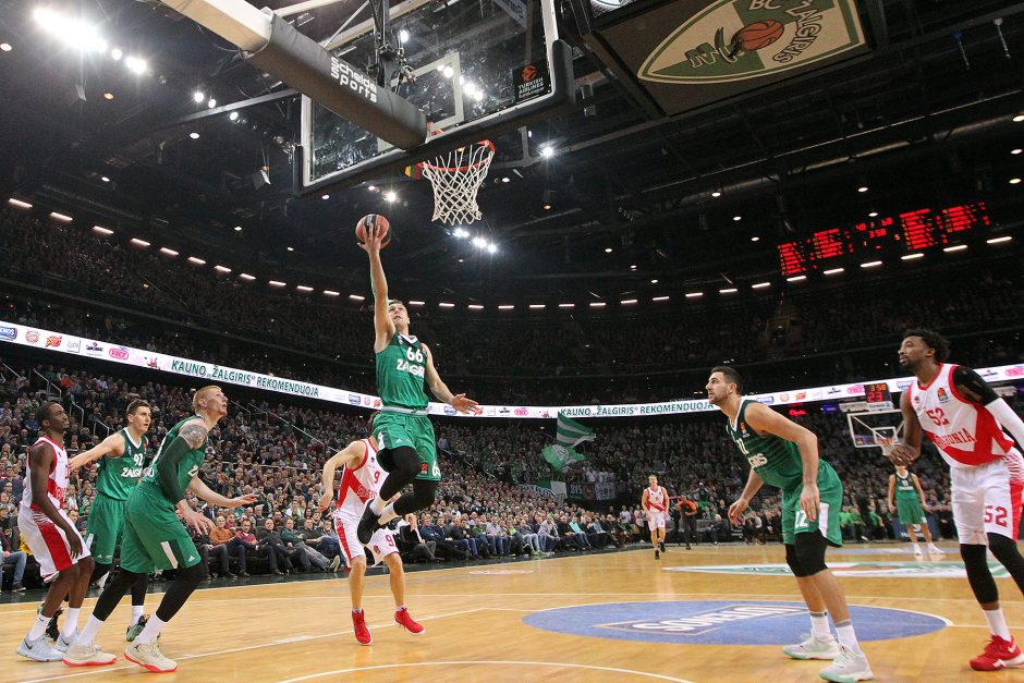 „Žalgiris“ neprilygo „Baskonia“ krepšininkams