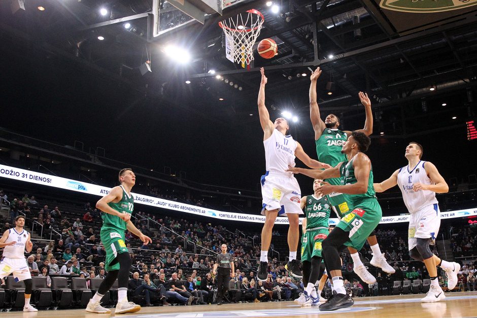 Lengvas pasivaikščiojimas: „Žalgiris“ –  „Vytautas“ 97:54