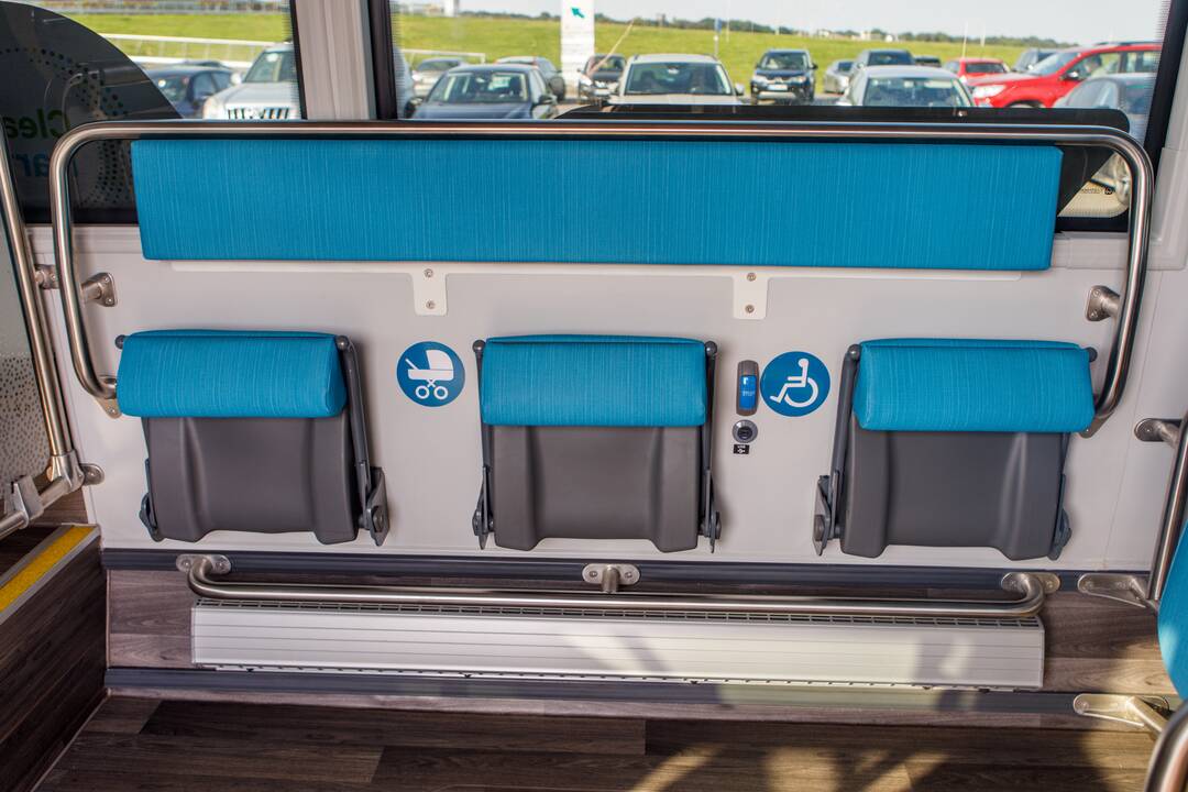 Kaune išbandytas vandeniliu varomas autobusas