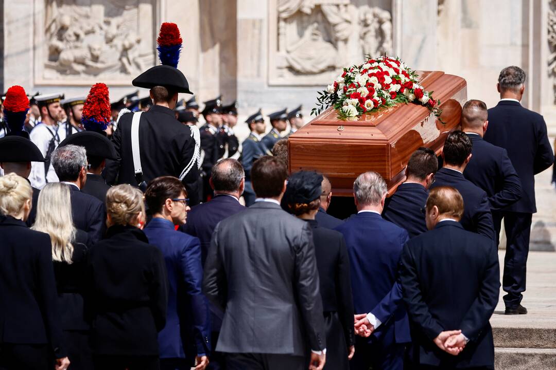S. Berlusconi laidotuvės