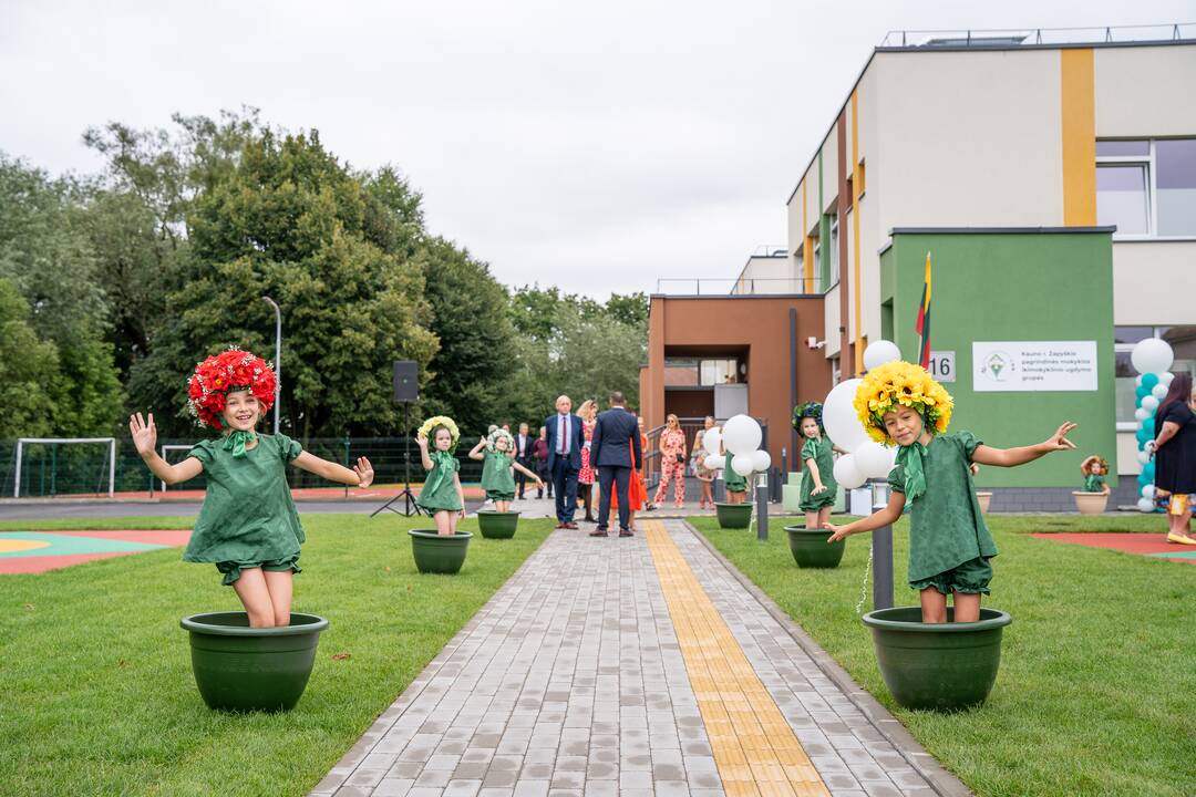 Atnaujinto Zapyškio pagrindinės mokyklos ikimokyklinio ugdymo grupių pastato atidarymas