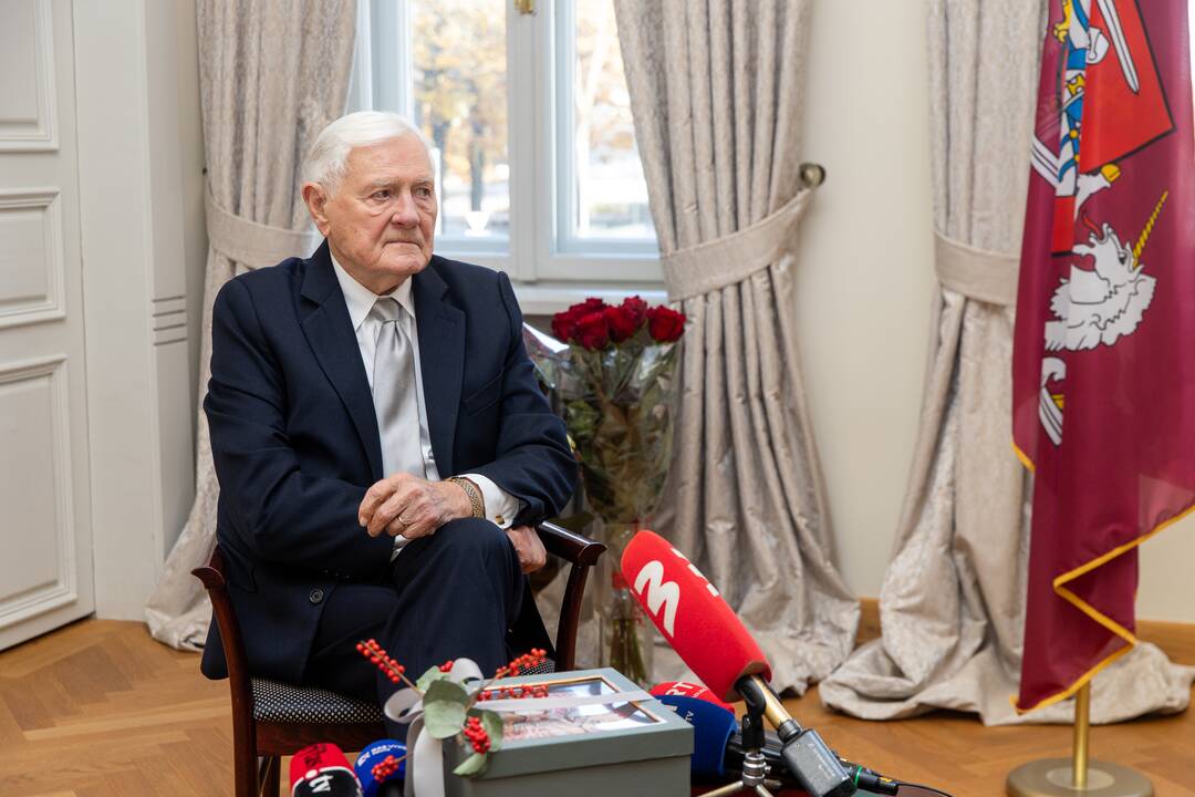Valdo Adamkaus gimtadienis Kaune