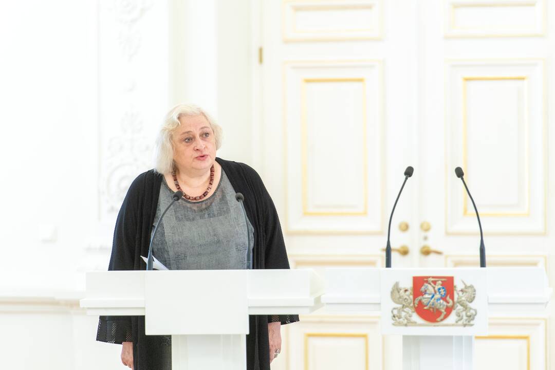 Prezidentas priima teisėjų priesaikas