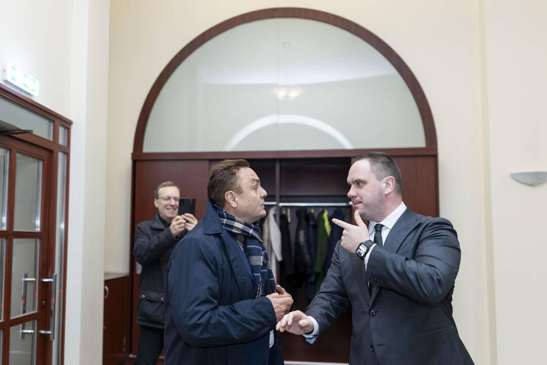 KT pradėjo P. Gražulio apkaltos bylą