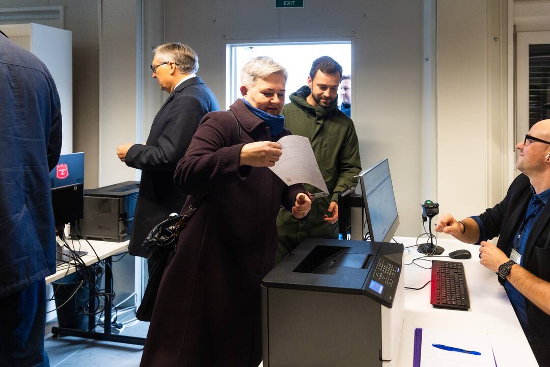 Seimo rinkimai 2024 m.: Lietuvoje prasidėjo išankstinis balsavimas