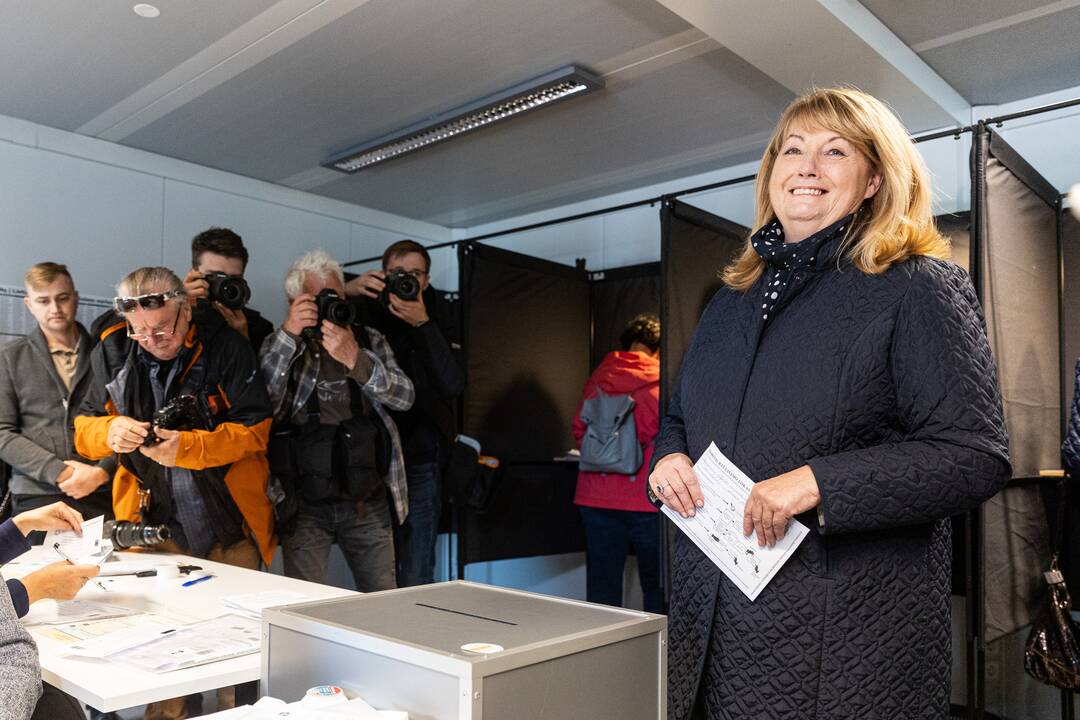 2024-ųjų Seimo rinkimai: tęsiasi išankstinis balsavimas