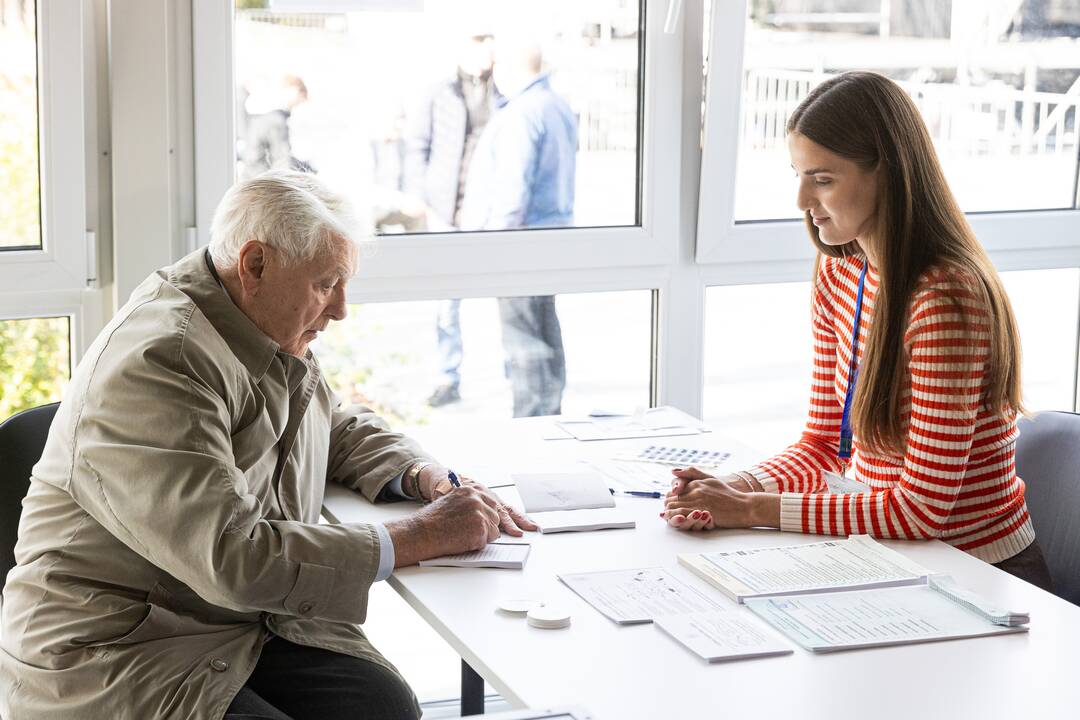 2024-ųjų Seimo rinkimai: tęsiasi išankstinis balsavimas