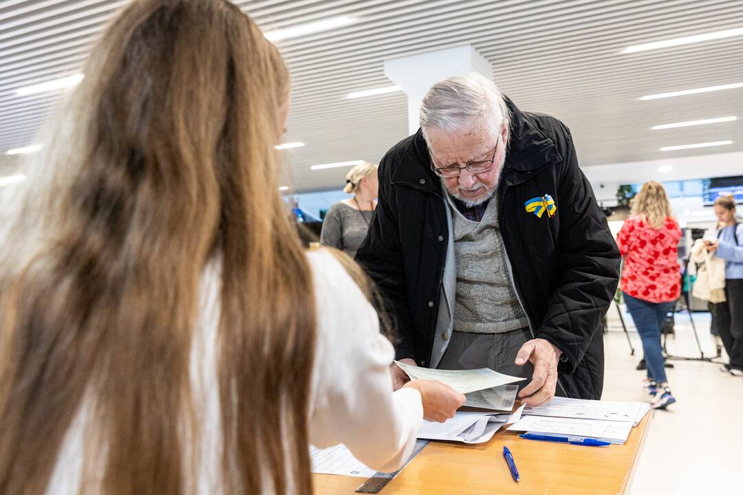 2024-ųjų Seimo rinkimai: tęsiasi išankstinis balsavimas
