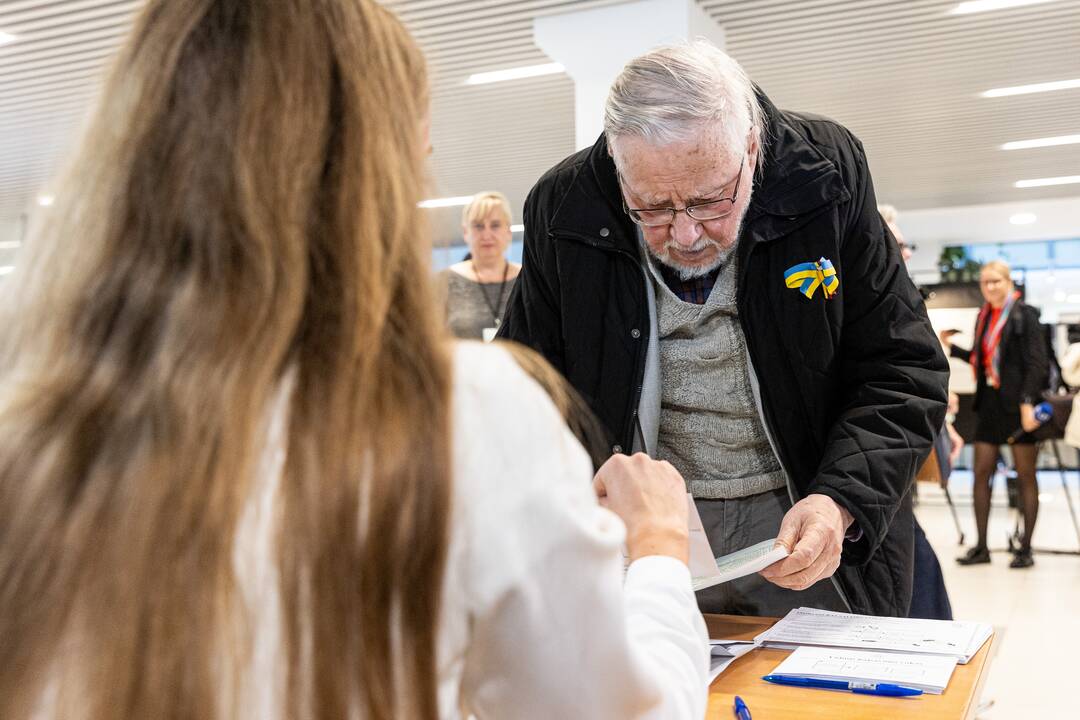 2024-ųjų Seimo rinkimai: tęsiasi išankstinis balsavimas