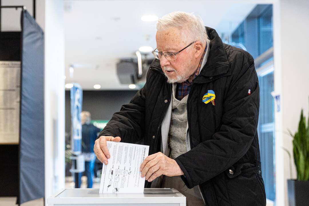 2024-ųjų Seimo rinkimai: tęsiasi išankstinis balsavimas