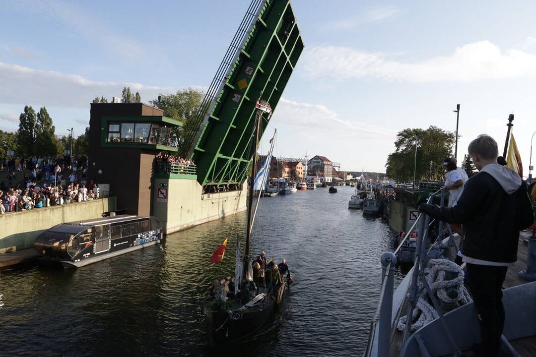 Unikalus tradicinių ir istorinių laivų paradas „Dangės flotilė“