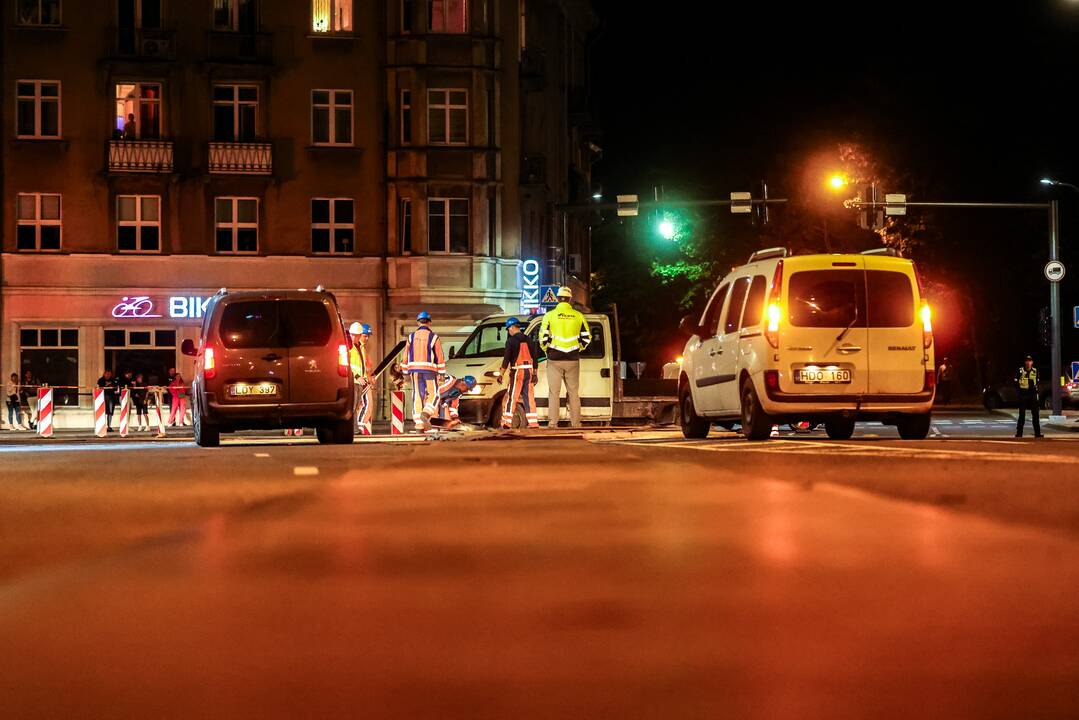 Didžiausio krovinio šalies istorijoje gabenimas