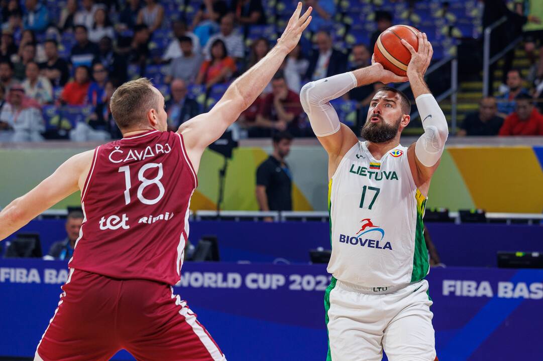Pasaulio krepšinio čempionatas Filipinuose: Lietuva – Latvija 63:98
