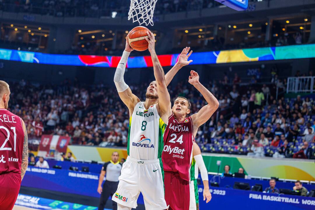 Pasaulio krepšinio čempionatas Filipinuose: Lietuva – Latvija 63:98