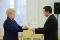 D. Grybauskaitė priėmė Slovėnijos ambasadoriaus T. Kajzerio skiriamuosius raštus.