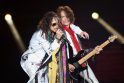 „Aerosmith“ vokalistas Stevenas Tyleris (kairėje) ir Joe Perry 