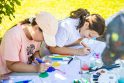 Pasirinkimas: stovyklų metu vaikai bus užimami aktyviomis edukacinėmis arba meniškomis veiklomis