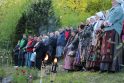 Tradicija: lietuviško žodžio mylėtojai kasmet renkasi į Andziulių sodybą.