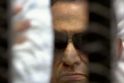 Teismas H.Mubarakui skyrė laisvės atėmimą iki gyvos galvos (papildyta)