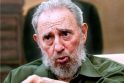 Fidelis Castro atsisakė partijos vadovo posto