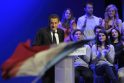 Kova dėl Prancūzijos prezidento posto toliau vyks „nusiėmus pirštines“