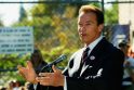 A.Schwarzeneggeris palieka Kaliforniją kamuojamą nedarbo ir skęstančią skolose