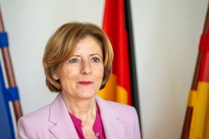 Vokietijos politikės: pats laikas į prezidento postą išrinkti moterį