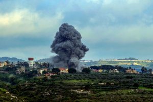 „Hezbollah“ šaltinis: Izraelis smogė pozicijai Libano rytuose 