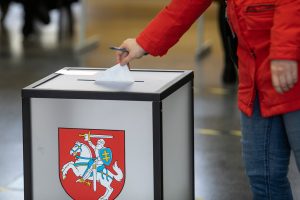 VRK: savivaldos kandidatai rinkimams surinko 4,3 mln. eurų